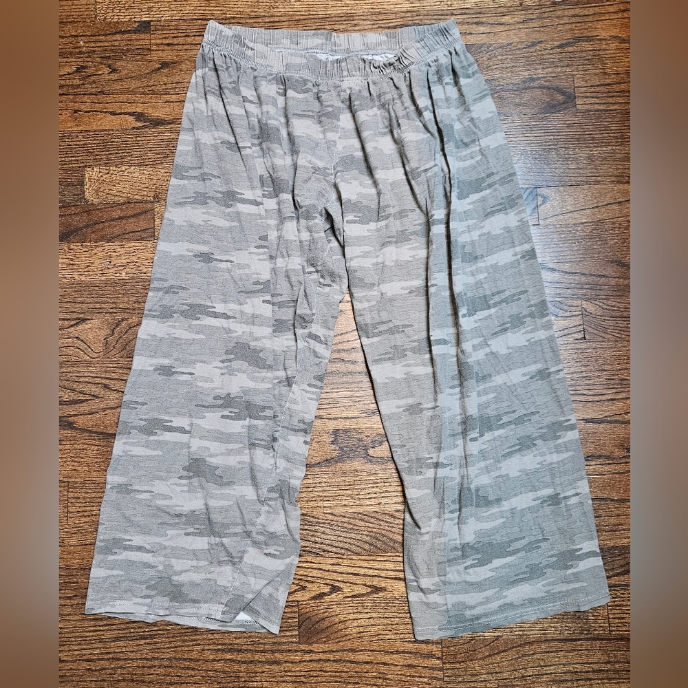 Cafe Press Women's US XL Camo Pajama Print Pants